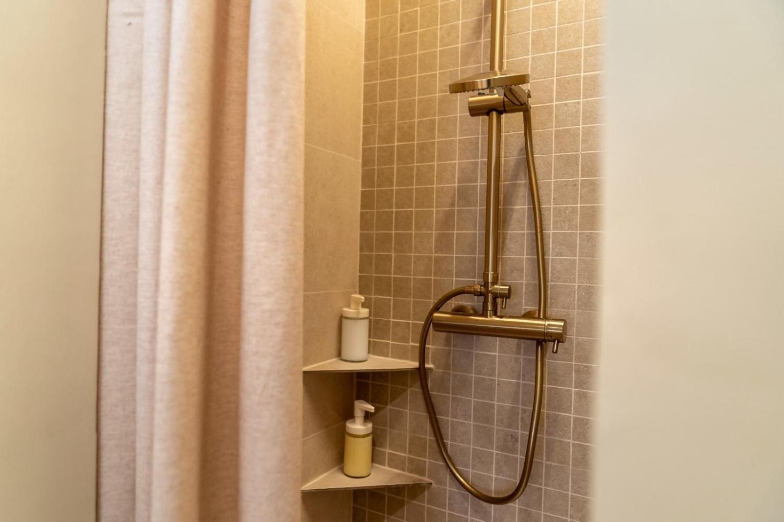 פרול Mina Nai Apartment מראה חיצוני תמונה