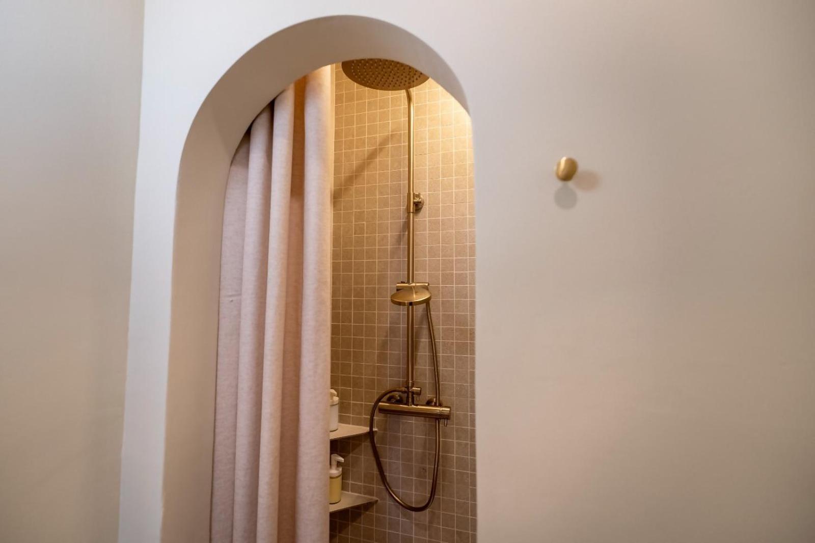 פרול Mina Nai Apartment מראה חיצוני תמונה
